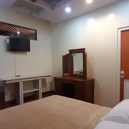 Mactan Breeze - Airport Bed And Breakfast Μακτάν Εξωτερικό φωτογραφία